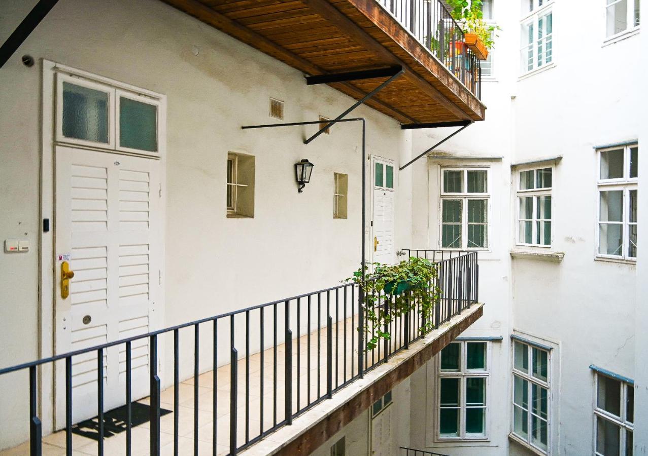 Backpacker Apartment Hofburg Wien Eksteriør bilde